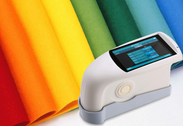 應用三角度光澤度測試儀檢測皮革表面光澤